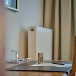 Am 4*