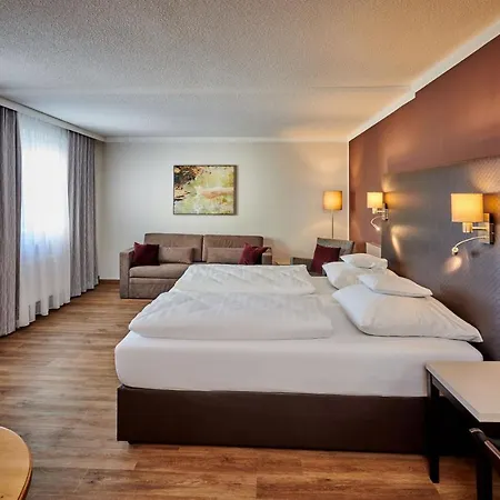 Am Hotel Neutraubling