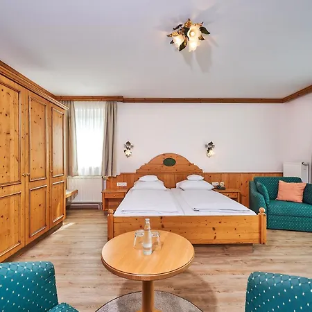 Am Hotel