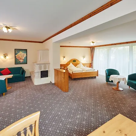 Отель Am Нойтраублинг