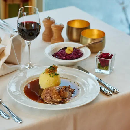 Am Нойтраублинг