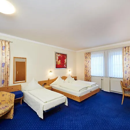 Am Hotel