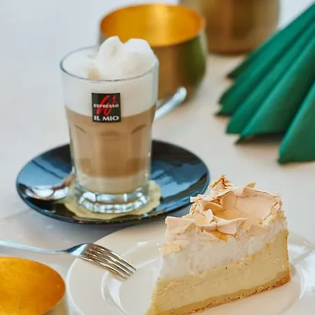 Отель Am Нойтраублинг