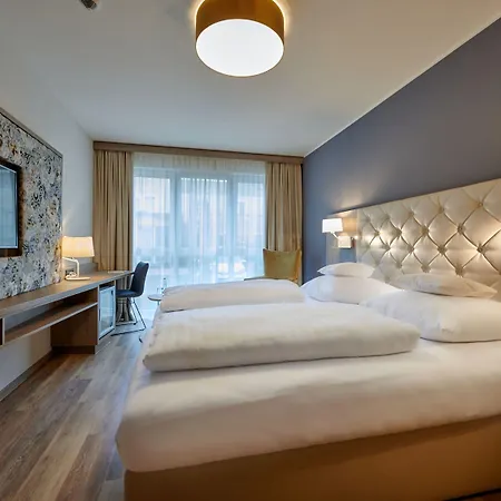 Am Hotel