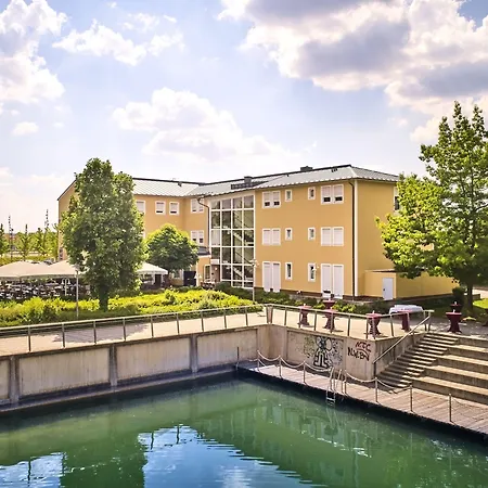 Am Hotel
