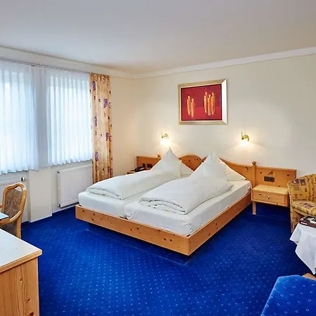 Hotel Am 4*