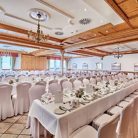 Am Hotel Neutraubling